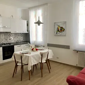 Appartamento Temporary House De' Giudei, Bologna